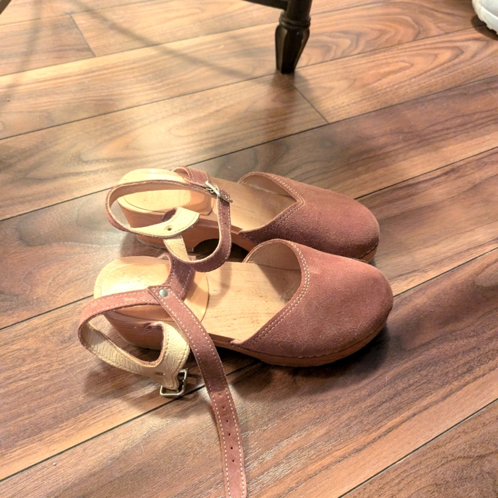 Suede Wooden Clogs